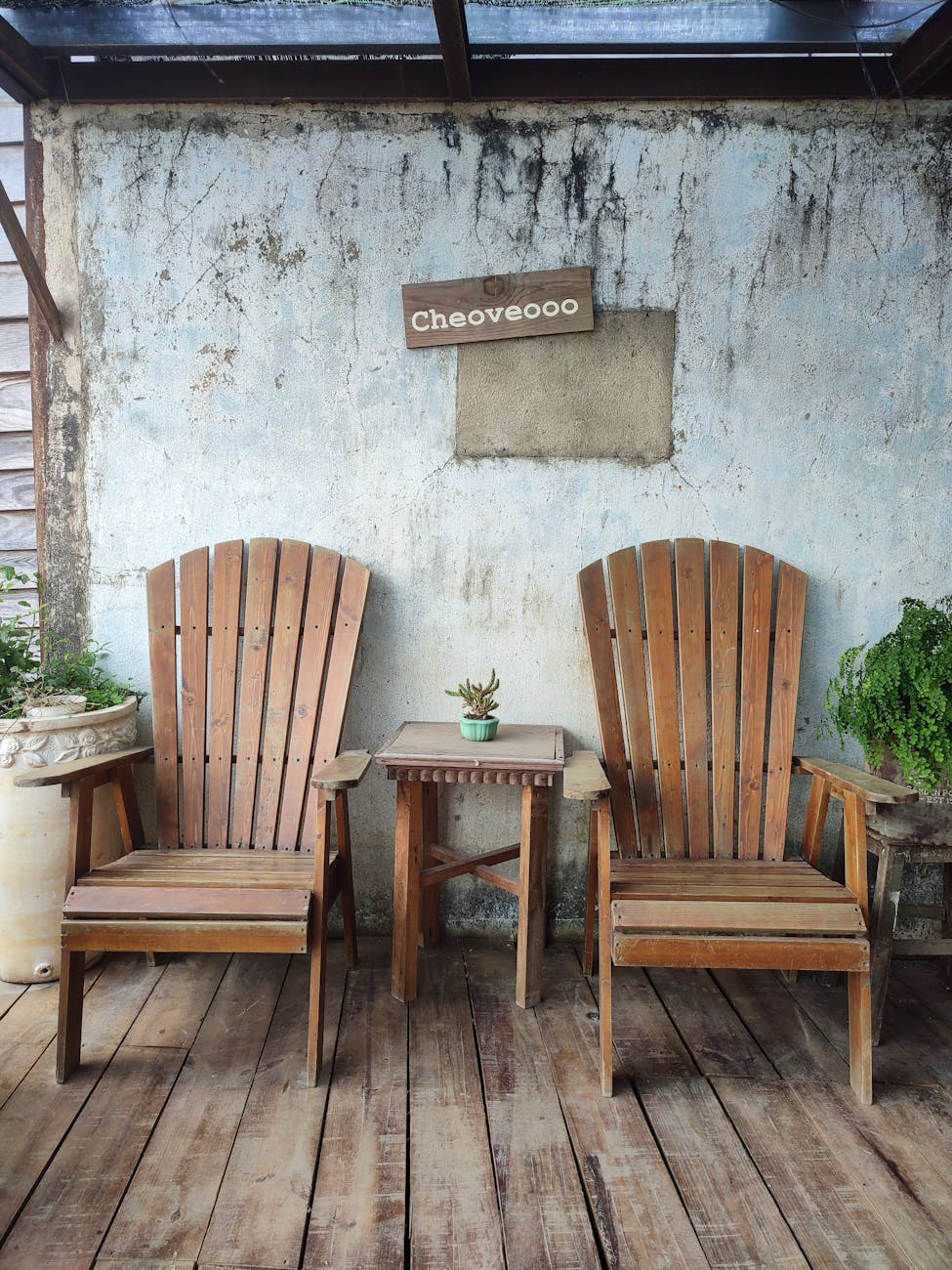 3 Budget-Friendly Pieces That Instantly Make an Outdoor Space Feel Finished
